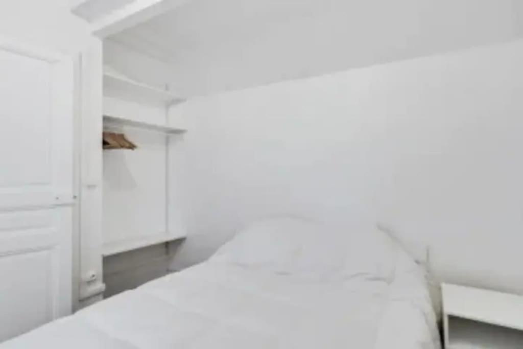 Charmant Appartement Entier A Montmartre Pour 4 Paříž Exteriér fotografie